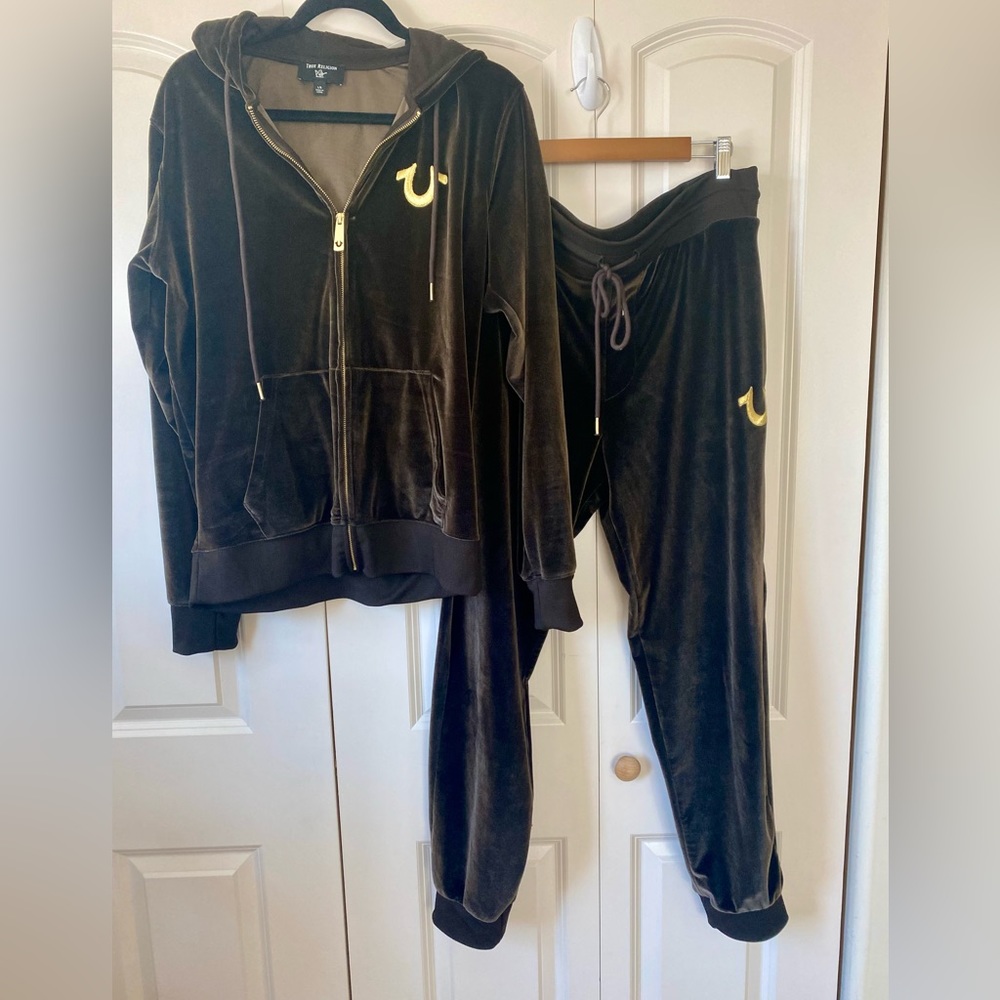 True Religion Brown Velour Tracksuit Set Size L